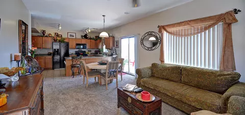 2705 E Schiliro Cir, Phoenix, AZ 85032 photo 10