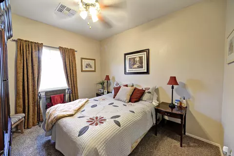 2705 E Schiliro Cir, Phoenix, AZ 85032 photo 13