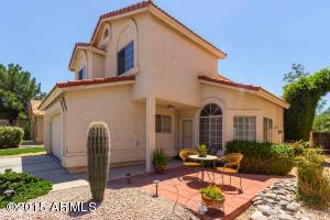 418 N Cobblestone St, Gilbert, AZ 85234 photo 2