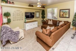 418 N Cobblestone St, Gilbert, AZ 85234 photo 13