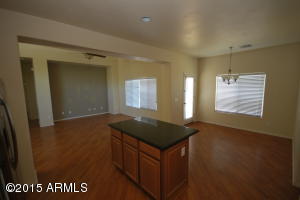 3940 E Branham Ln, Phoenix, AZ 85042 photo 7