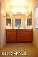 3940 E Branham Ln, Phoenix, AZ 85042 photo 14