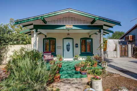 2242 N 8th St, Phoenix, AZ 85006