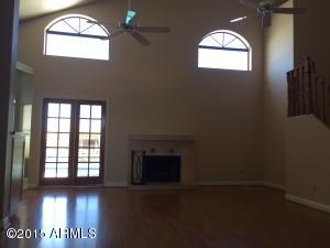 444 E Vaughn Ave, Gilbert, AZ 85234 photo 5