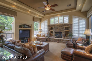4449 Encinas Ave, Gilbert, AZ 85234 photo 11