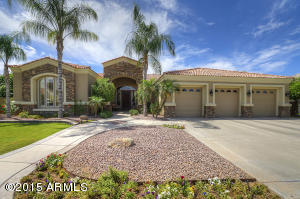 4449 Encinas Ave, Gilbert, AZ 85234 photo 1