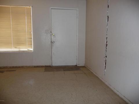 2112 E Mobile Ln, Phoenix, AZ 85040 photo 9