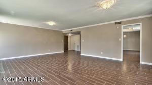 4138 W Crocus Dr, Phoenix, AZ 85053 photo 8
