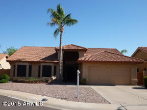 3631 E Summerhaven Dr, Phoenix, AZ 85044 photo 1