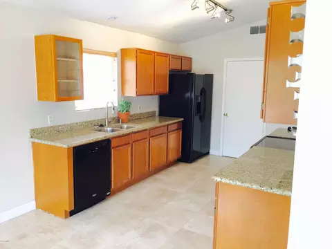 3413 E Oraibi Dr, Phoenix, AZ 85050 photo 8