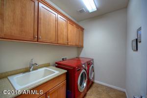 3875 E Cat Balue Dr, Phoenix, AZ 85050 photo 14