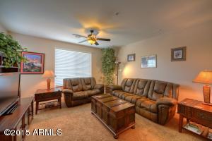 3875 E Cat Balue Dr, Phoenix, AZ 85050 photo 3