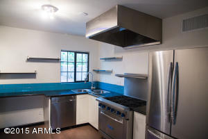1012 E Mitchell Dr, Phoenix, AZ 85014 photo 5