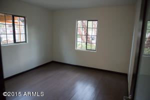 1012 E Mitchell Dr, Phoenix, AZ 85014 photo 11