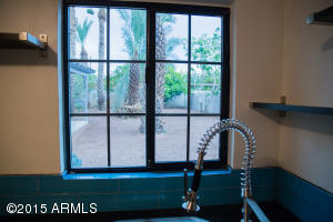 1012 E Mitchell Dr, Phoenix, AZ 85014 photo 10