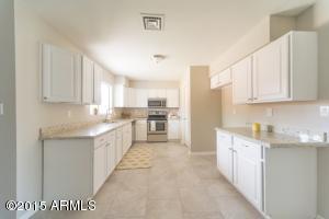 4607 E Carter Dr, Phoenix, AZ 85042 photo 3