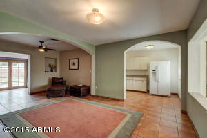 1828 Earll Dr, Phoenix, AZ 85016 photo 5