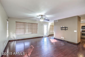 4801 E Abraham Ln, Phoenix, AZ 85054 photo 5