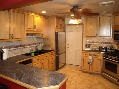2939 E Grovers Ave, Phoenix, AZ 85032 photo 3