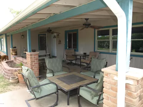 2939 E Grovers Ave, Phoenix, AZ 85032 photo 2