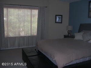 3709 E Topeka Dr, Phoenix, AZ 85050 photo 5