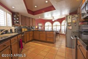 4006 E Round Hill Dr, Phoenix, AZ 85028 photo 5