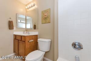 3869 E Santa Fe Ln, Gilbert, AZ 85297 photo 17