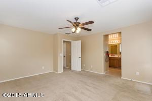 3869 E Santa Fe Ln, Gilbert, AZ 85297 photo 12