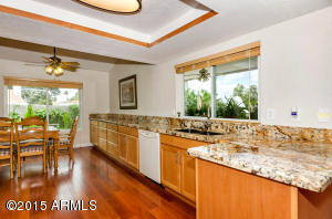 3219 W Juniper Ave, Phoenix, AZ 85053 photo 9