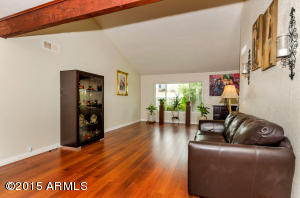 3219 W Juniper Ave, Phoenix, AZ 85053 photo 4
