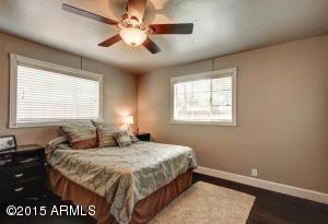 4236 N 34th Pl, Phoenix, AZ 85018 photo 18