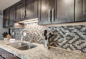 4236 N 34th Pl, Phoenix, AZ 85018 photo 14