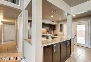 4236 N 34th Pl, Phoenix, AZ 85018 photo 12