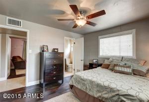 4236 N 34th Pl, Phoenix, AZ 85018 photo 19