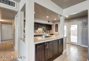 4236 N 34th Pl, Phoenix, AZ 85018 photo 10
