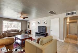 4236 N 34th Pl, Phoenix, AZ 85018 photo 8