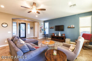 2462 E Carob Dr, Gilbert, AZ 85298 photo 9