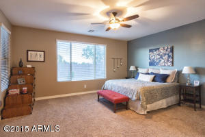 2462 E Carob Dr, Gilbert, AZ 85298 photo 10