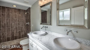 2421 E Flower St, Phoenix, AZ 85016 photo 17