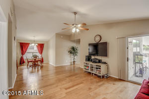 2220 E Robin Ln, Phoenix, AZ 85024 photo 3