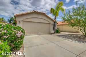 2220 E Robin Ln, Phoenix, AZ 85024 photo 2