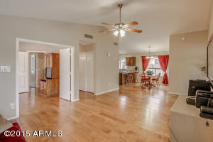 2220 E Robin Ln, Phoenix, AZ 85024 photo 5