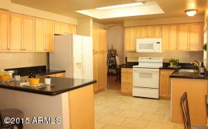 2241 E Huron Ct, Gilbert, AZ 85234 photo 17