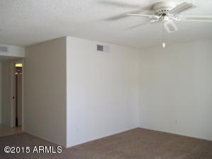 2426 W Eugie Ave, Phoenix, AZ 85029 photo 4