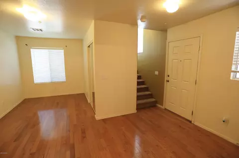 103 W Laurel Ct, Gilbert, AZ 85233 photo 6