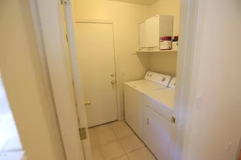 103 W Laurel Ct, Gilbert, AZ 85233 photo 5