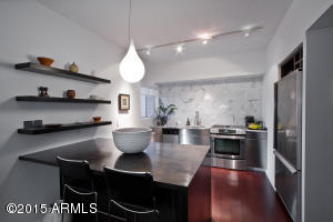 349 E Thomas Road Apt E 304 Rd #E 304, Phoenix, AZ 85012 photo 1