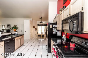 654 S Sahuaro Dr, Gilbert, AZ 85233 photo 10