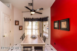 654 S Sahuaro Dr, Gilbert, AZ 85233 photo 7