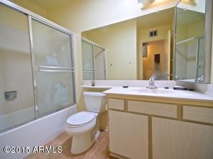 2525 E North Ln, Phoenix, AZ 85028 photo 12